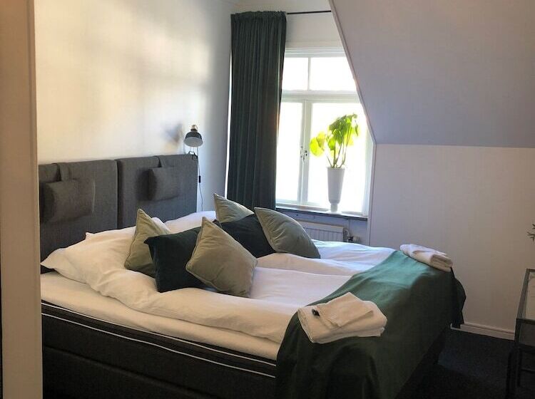 Номер Стандарт, L Taberg