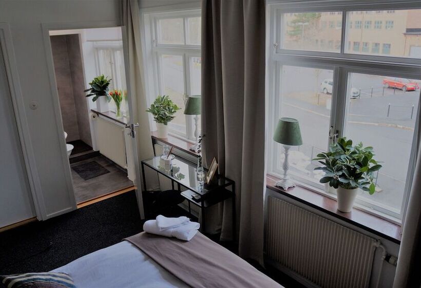 Номер Стандарт, L Taberg