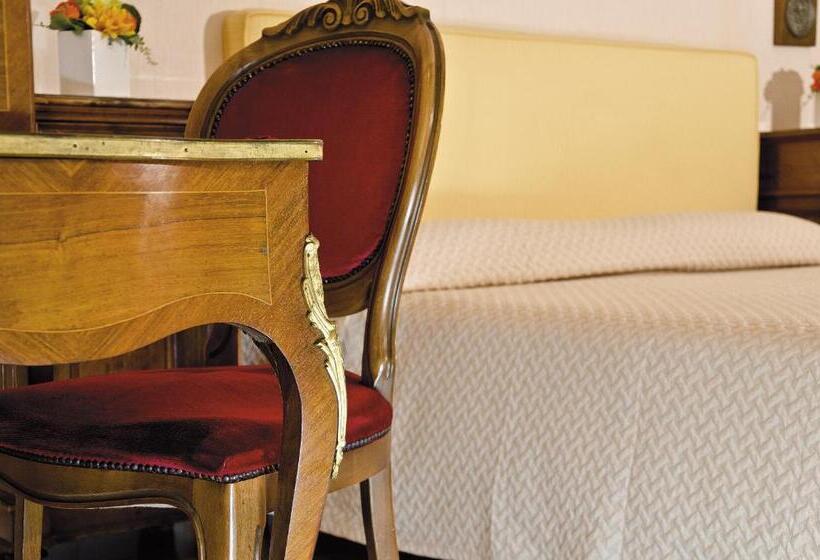 חדר סטנדרט, Leonardo S B&b