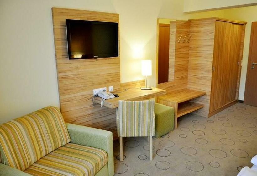 Номер Стандарт с Балконом, Gasthof Landhotel Hubmann