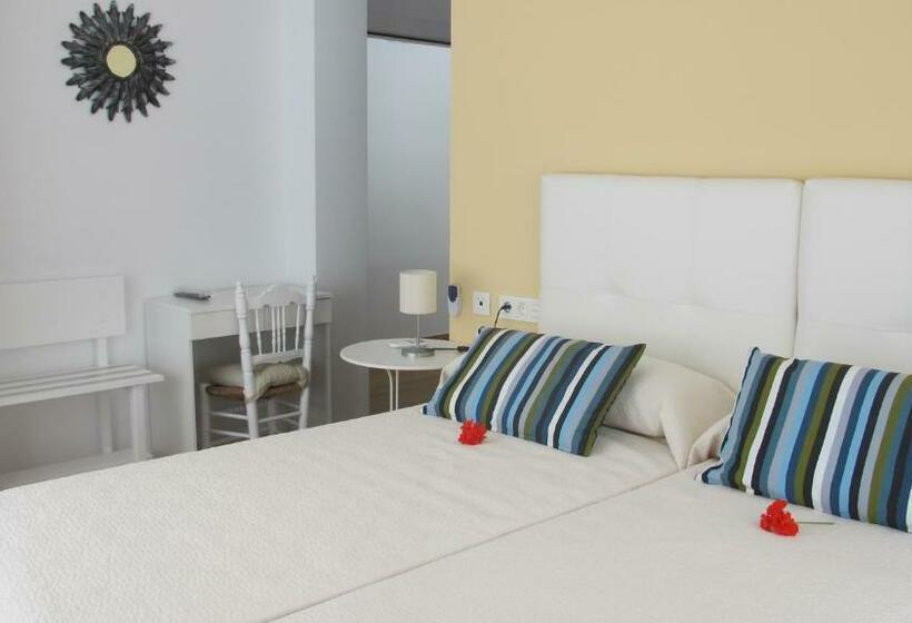 غرفة قياسية, Hostal Onteniente