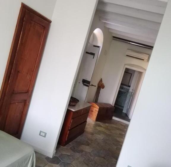 סטודיו סטנדרטי נוף לים, Sole Terra Mare