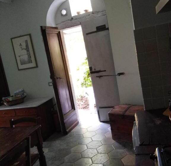 סטודיו סטנדרטי נוף לים, Sole Terra Mare