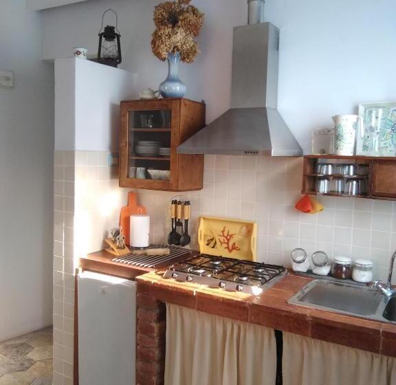 סטודיו סטנדרטי נוף לגינה, Sole Terra Mare