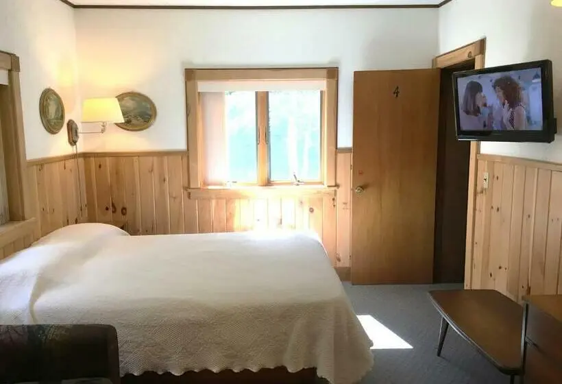 Standard-huone, Slide Mountain Forest House
