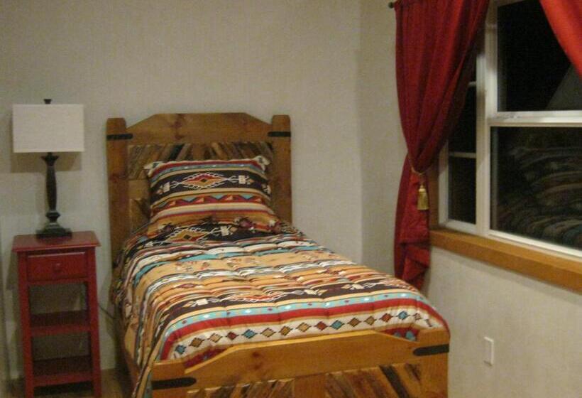 جناح ديلوكس, Shady Brook Inn Village/resort