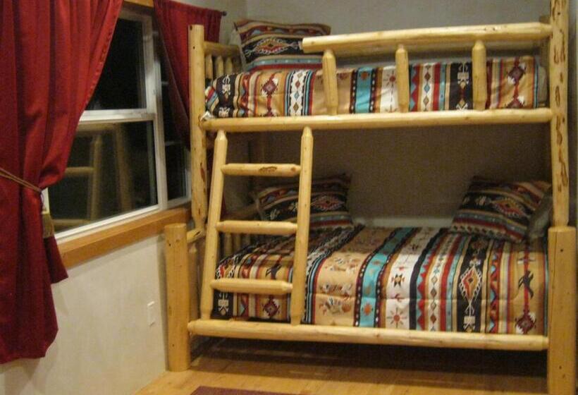 جناح ديلوكس, Shady Brook Inn Village/resort