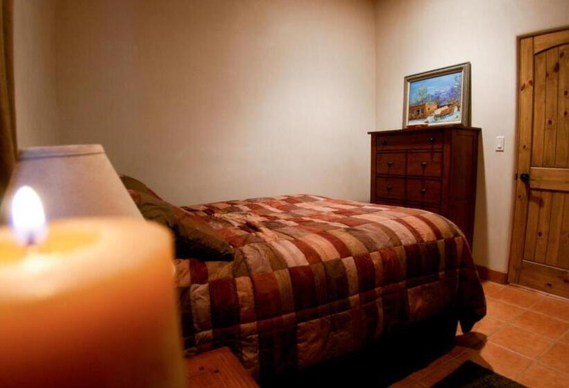 جناح ديلوكس مطل على الجبل, Shady Brook Inn Village/resort