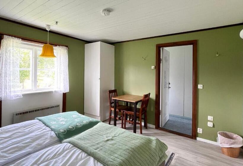 Standard-huone Jaettu Kylpyhuone, Stf Tivedstorp