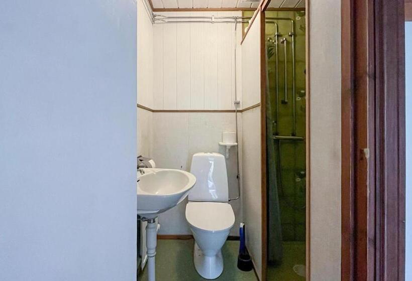 Standard Neljän Hengen Huone, Stf Tivedstorp