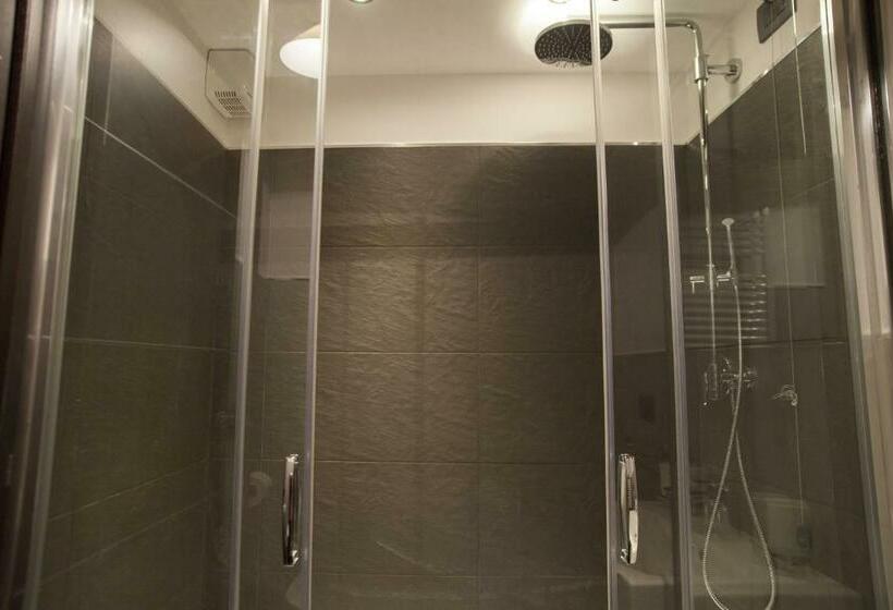 חדר סטנדרט, B&b Largo Alighieri