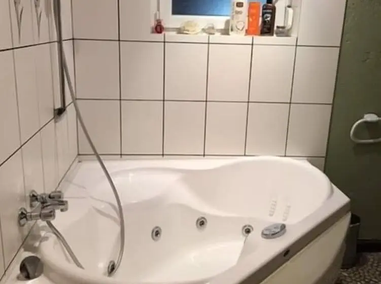 スタンダードルーム, Chambres D'hotes Les Hirondelles
