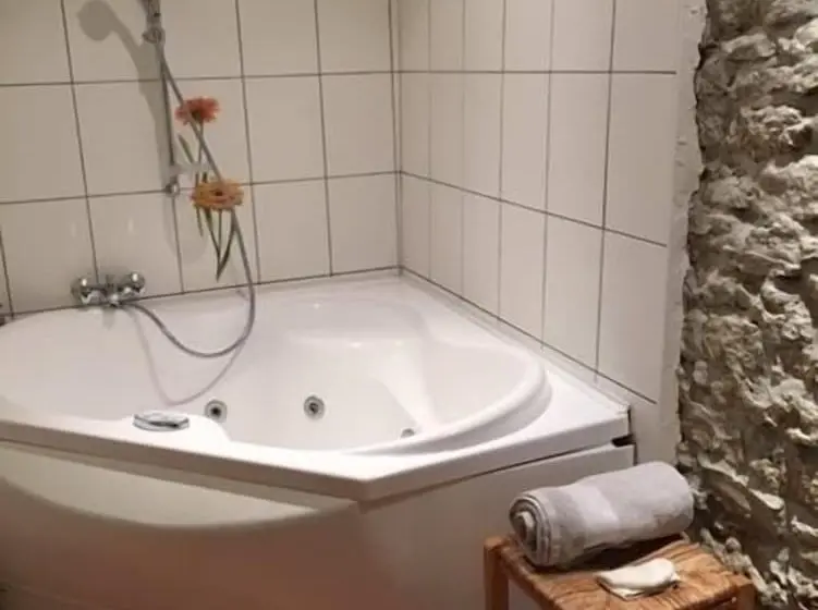 スタンダードルーム, Chambres D'hotes Les Hirondelles