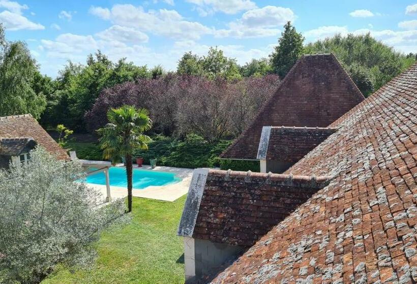 מיטת קינג בסוויטה, Domaine De La Blonnerie