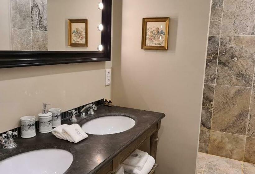 غرفة ديلوكس سرير كينج, Domaine De La Blonnerie