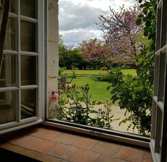 Трехместный Номер Комфорт, Les Roberderies