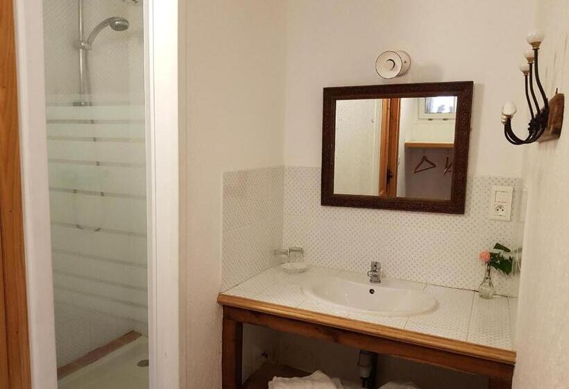 Апартаменты 1 Спальня Вид на Сад, Les Roberderies