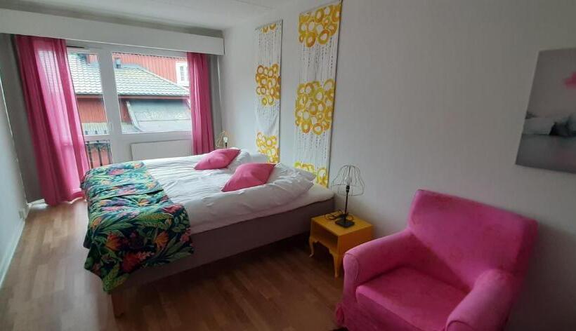 标准房带园景, Breanäs Hotell