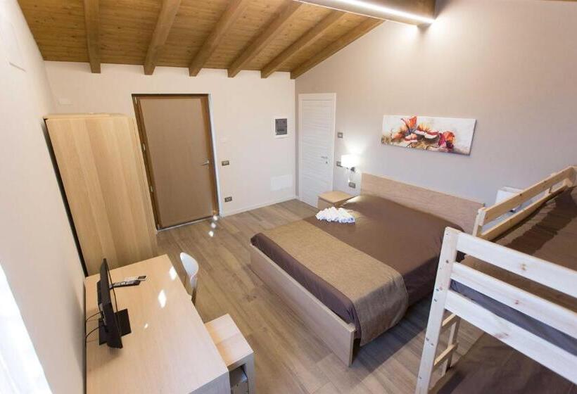 スタンダード4人部屋, Ca' Del Passero B&b