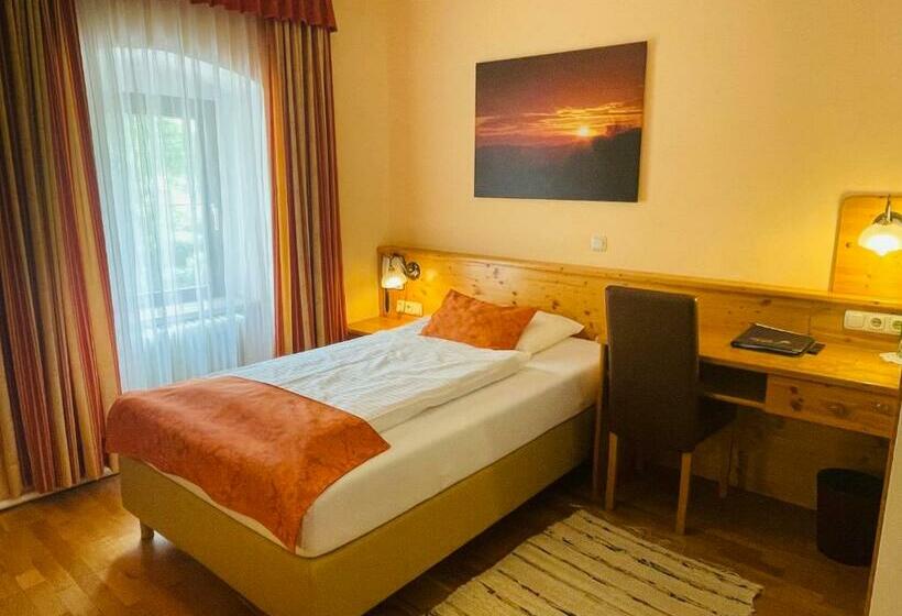 标准单人间, Des Glücks Landhotel Fischl