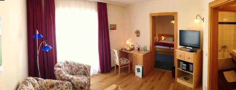 スイート, Des Glücks   Landhotel Fischl