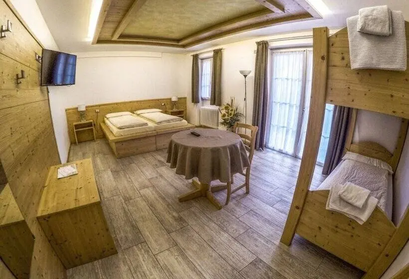 スタンダード４人部屋, Agritur Casamela