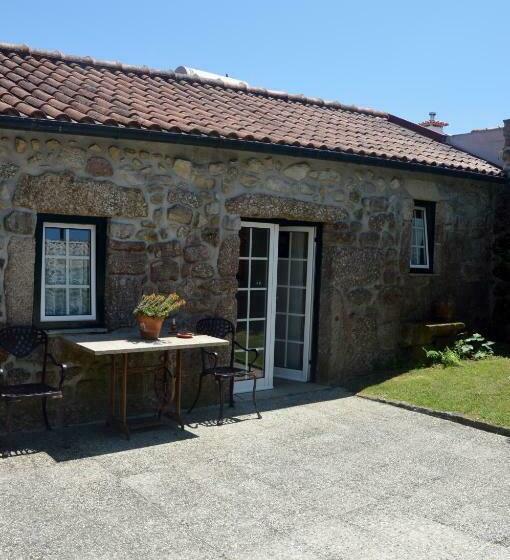 דירת חדר, Casa Do Carvalho