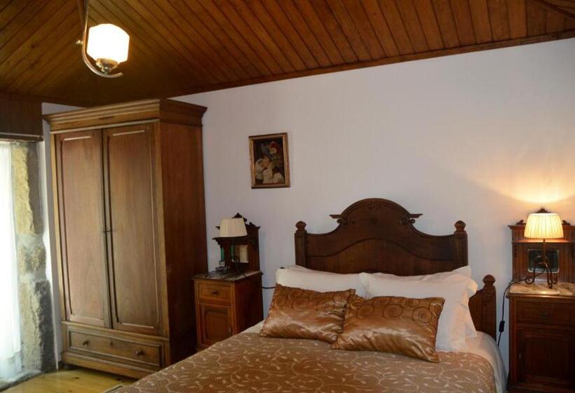 דירת שני חדרים, Casa Do Carvalho