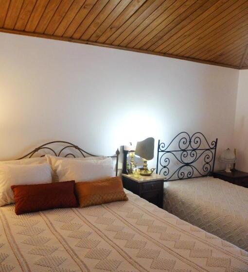 דירת שני חדרים, Casa Do Carvalho