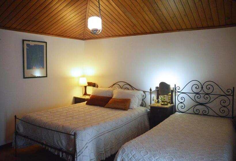 דירת שני חדרים, Casa Do Carvalho