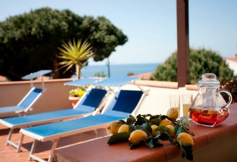 4인용 스탠다드 룸, Corallo