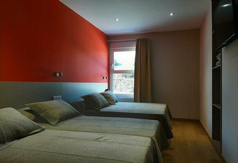 4인용 스탠다드 룸, Hosteria De Gonzar