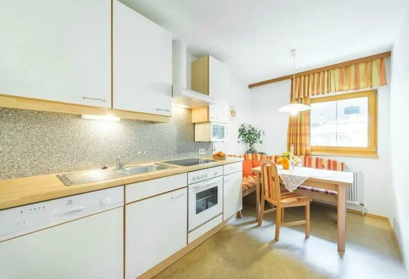 Apartament 1 Dormitori amb Vistes, Kristemoarhof
