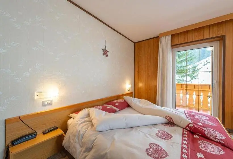 スタンダード４人部屋, Villa Clara