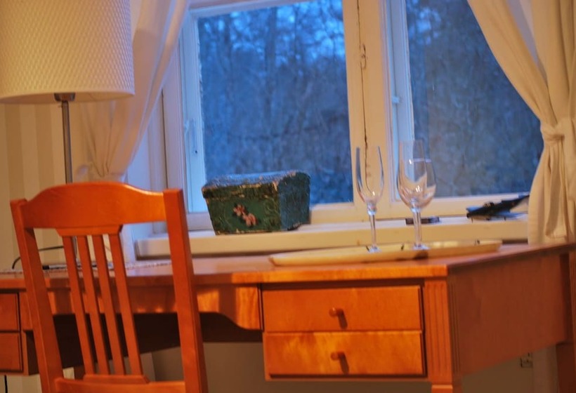 Люкс Комфорт, Kirjakkalan Ruukkikylä