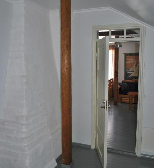 غرفة قياسية رباعية حمام مشترك, Kirjakkalan Ruukkikylä