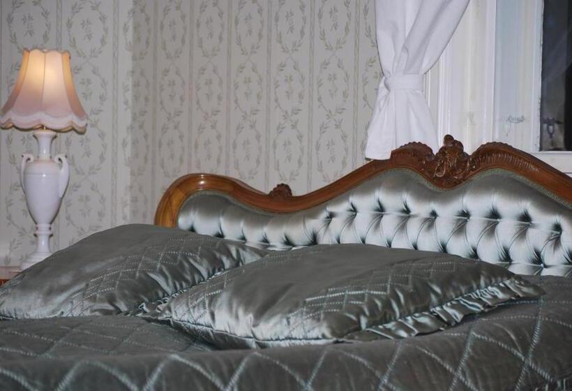 جناح, Kirjakkalan Ruukkikylä