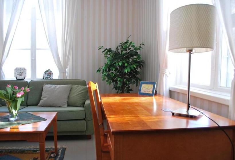 جناح, Kirjakkalan Ruukkikylä