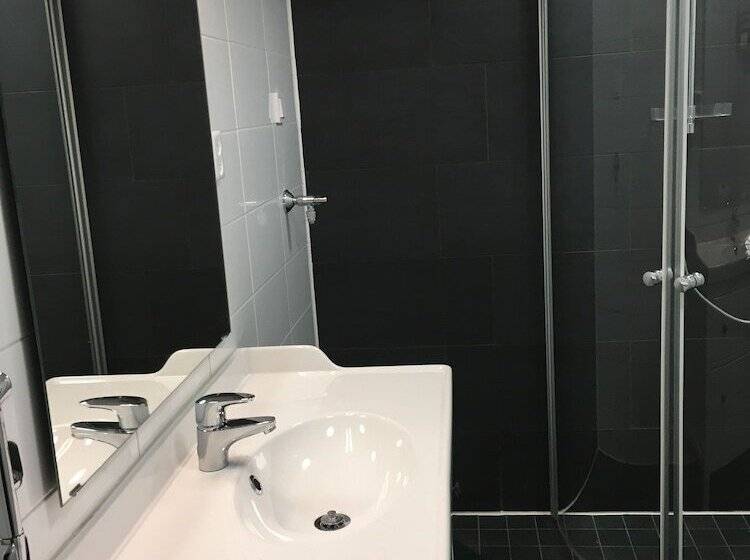 فيلا غرفتين نوم, Kirjakkalan Ruukkikylä