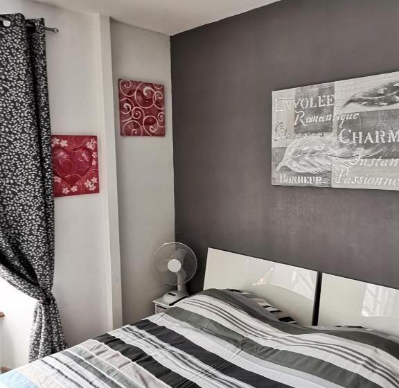 شقة غرفة واحدة, La Ruche Cantalienne