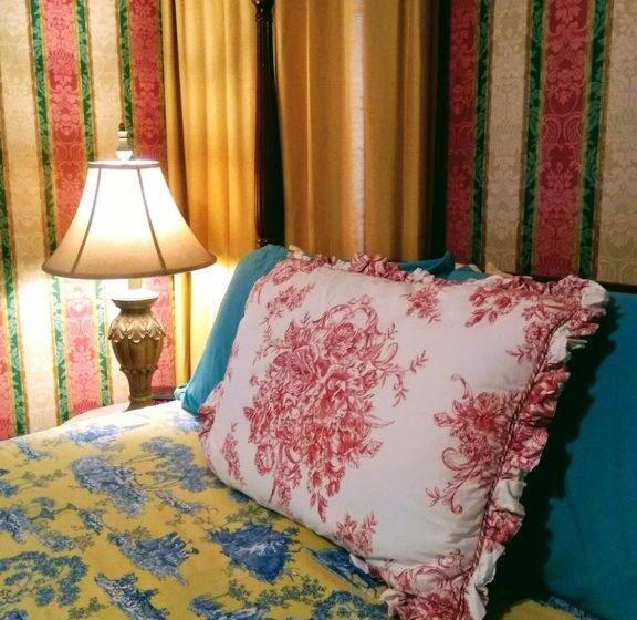 חדר דלוקס, Shamrock Thistle & Crown B&b