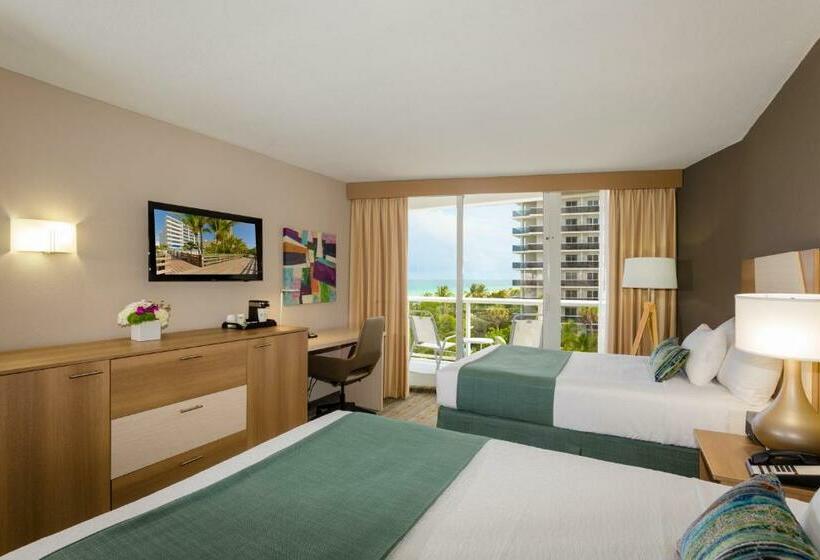 带2个双人床的标准工作室, Best Western Plus Atlantic Beach Resort