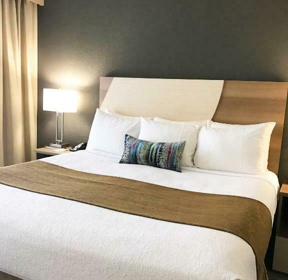 带大床的标准间, Best Western Plus Atlantic Beach Resort