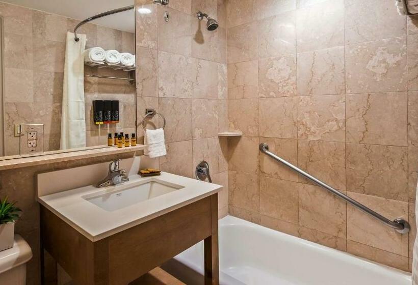 带大床的标准间, Best Western Plus Atlantic Beach Resort