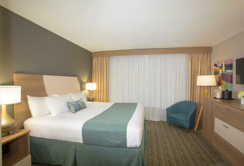 带双人大床的行政管理套房, Best Western Plus Atlantic Beach Resort