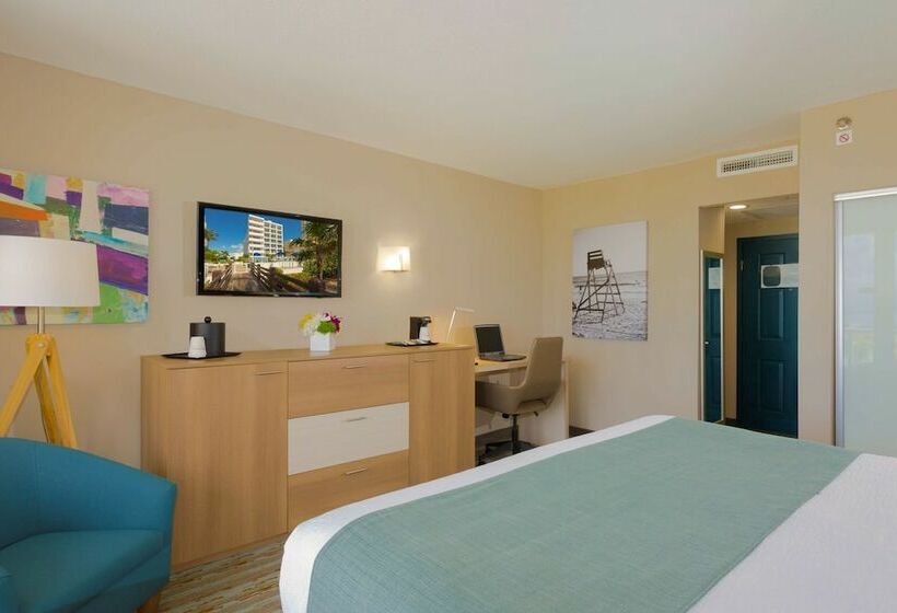 标准间带双人床, Best Western Plus Atlantic Beach Resort