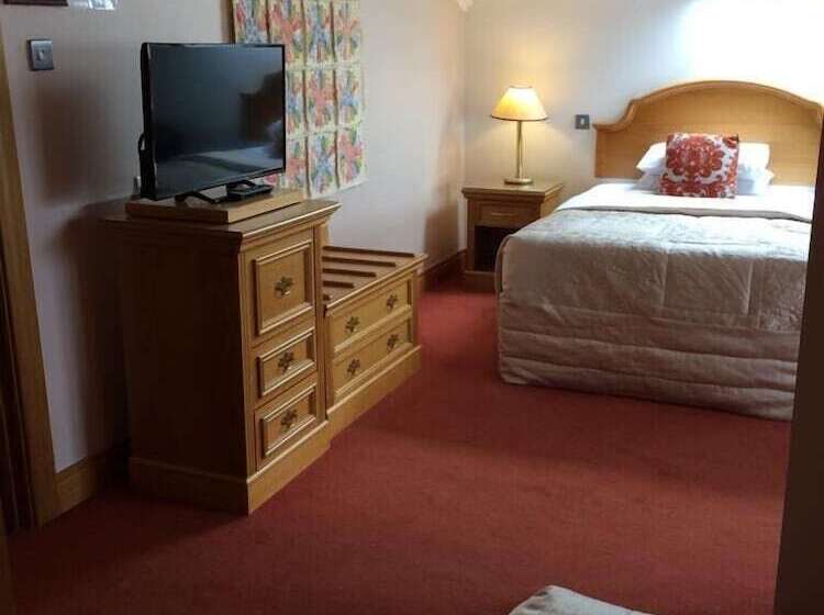 جناح سوبيريور, Cashen Course House