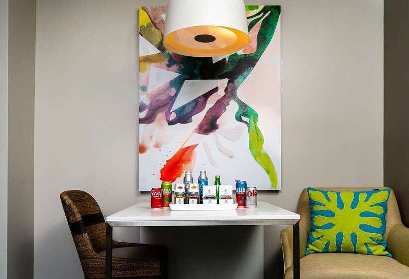 سوئیت با تخت بزرگ, Embassy Suites By Hilton Chicago Downtown Magnificent Mile