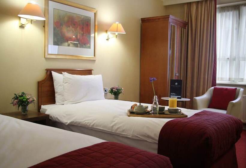 스탠다드 룸, Eyre Square