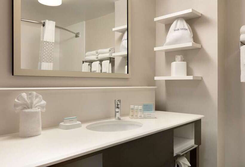 스탠다드 룸, Hampton Inn & Suites Hershey